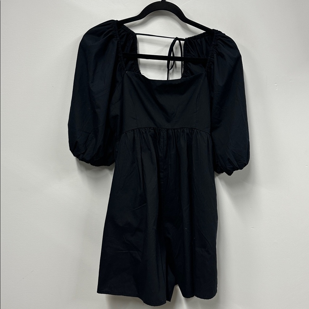 New Abercrombie & Fitch Black Puff Sleeve Romper M petite